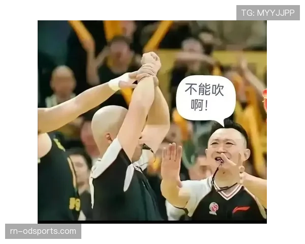 球碰裁判规则是什么?篮球比赛中球碰到裁判如何判罚? 球碰裁判规则是什么?篮球比赛中球碰到裁判如何判罚?